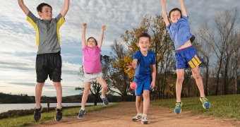 ​Judo, tenis a vodní slalom. Kolik vás bude stát sportování dětí?